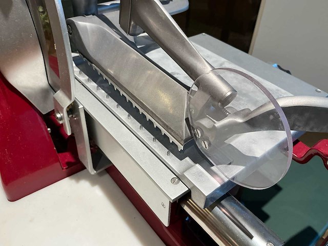 Fac (italië) - 2018 - f 300 vo - vliegwiel snijmachine - afbeelding 3 van  13