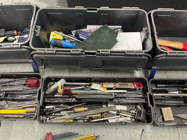 Facom, knipex divers handgereedschap en koffers - afbeelding 2 van  15