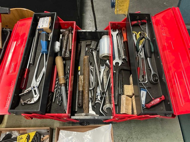 Facom, knipex divers handgereedschap en koffers - afbeelding 9 van  15