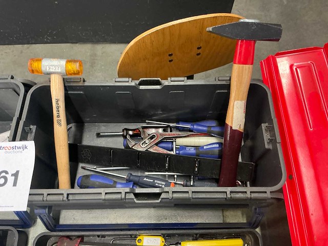 Facom, knipex divers handgereedschap en koffers - afbeelding 13 van  15