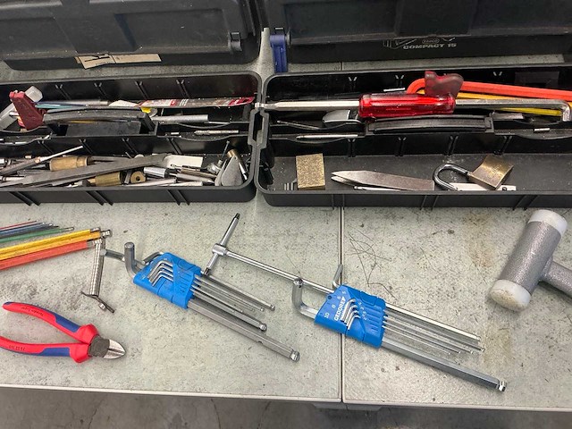 Facom, knipex divers handgereedschap en koffers - afbeelding 15 van  15