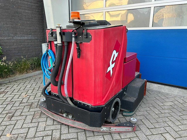 Factory cat - xr - schrob/zuigmachine - afbeelding 4 van  27