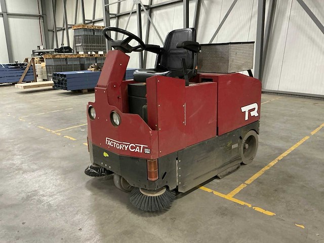 Factorycat zelfrijdende veegmachine - afbeelding 1 van  18