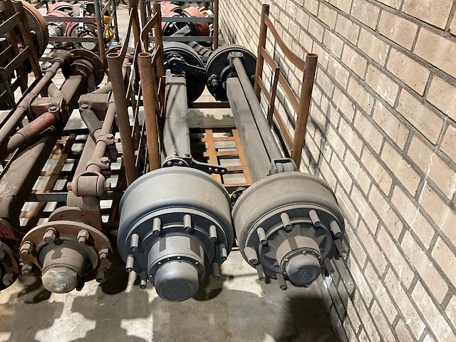 Fad assen set - afbeelding 1 van  4