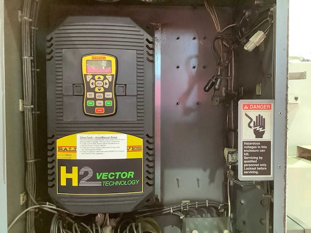 Fadel - 1995 - 906-1 vmc 4020 ht - freesmachine - afbeelding 6 van  22