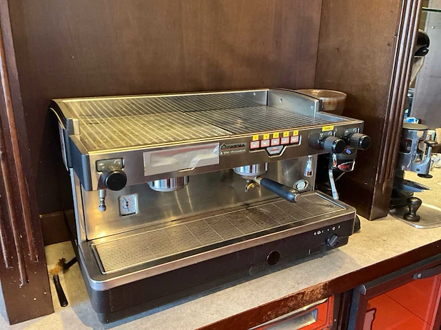 Faema e 78 president espressomachine - afbeelding 3 van  10