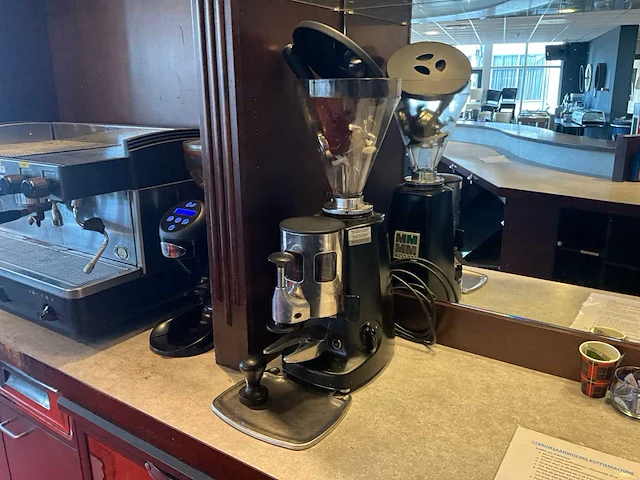 Faema e 78 president espressomachine - afbeelding 9 van  10