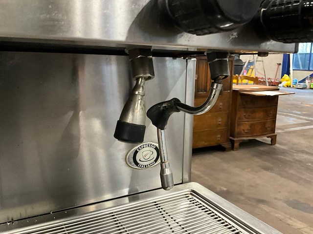 Faema e78 president koffiemachine - afbeelding 2 van  15