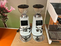 Faema e98 re a/2 + 2x fiorenzato f64 evo – complete professionele barista set (3x) - afbeelding 6 van  19
