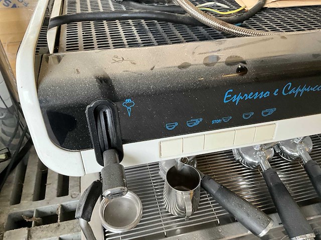 Faema teorema koffiemachine - afbeelding 4 van  9