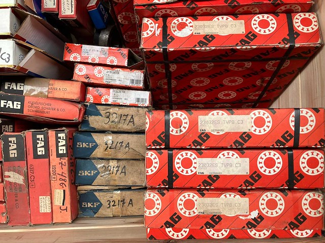Fag / skf - partij industriële lagers 499kg - afbeelding 1 van  4