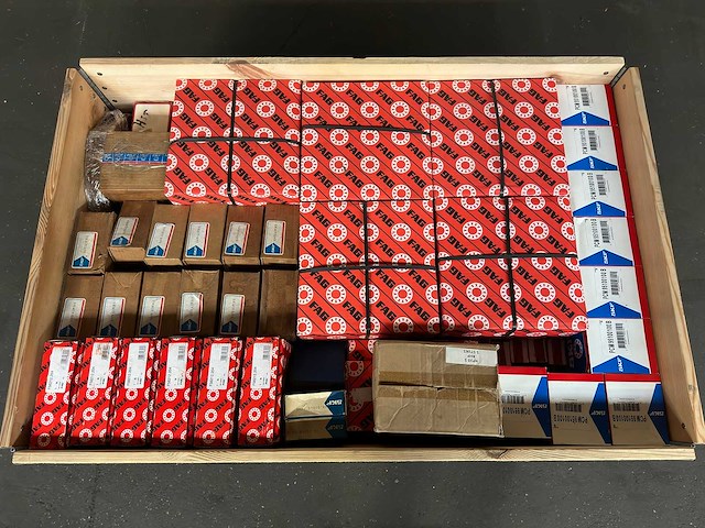 Fag, skf - partij lagers 475kg - afbeelding 1 van  1