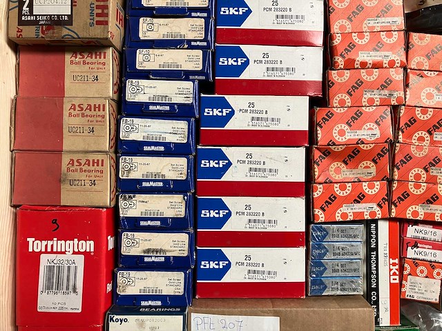 Fag / skf / asahi / ntn - partij diverse industriële lagers - afbeelding 9 van  10