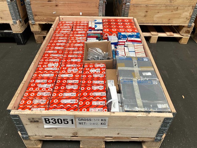 Fag, skf en snfa - partij industriële lagers 282kg - afbeelding 1 van  11