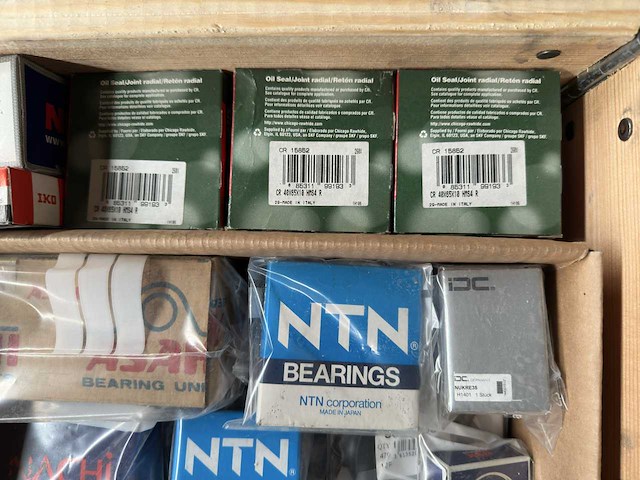 Fag, skf, nachi, ntn, nsk, koyo, rhp, iko - partij diverse lagers 149kg - afbeelding 13 van  13