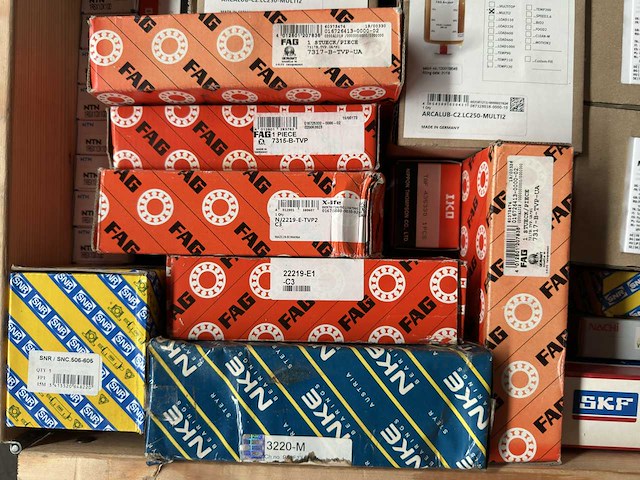 Fag, skf, nachi, ntn, nsk, koyo, rhp, iko - partij diverse lagers 149kg - afbeelding 6 van  13