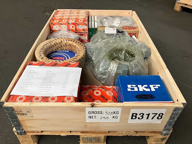 Fag, skf, nsk - partij lagers en lagerhuizen 298kg - afbeelding 1 van  10
