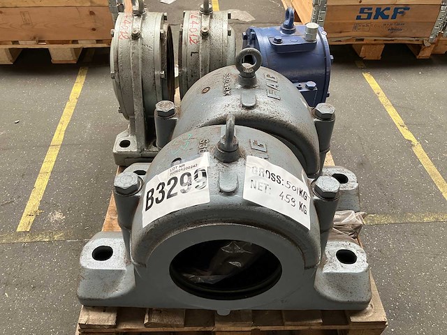 Fag / timsa - partij industriële lagerhuizen 459kg - afbeelding 1 van  4