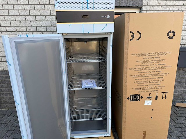 Fagor - cun-11g ongebruikt - vriezer - afbeelding 2 van  4