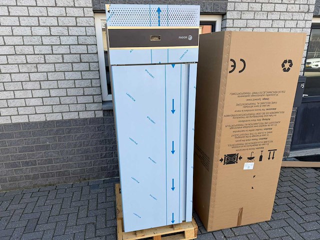 Fagor - cun-11g ongebruikt - vriezer - afbeelding 1 van  4