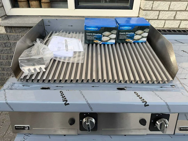 Fagor - lava grill + nutraal ongebruikt - grill- en bakplaat - afbeelding 4 van  5
