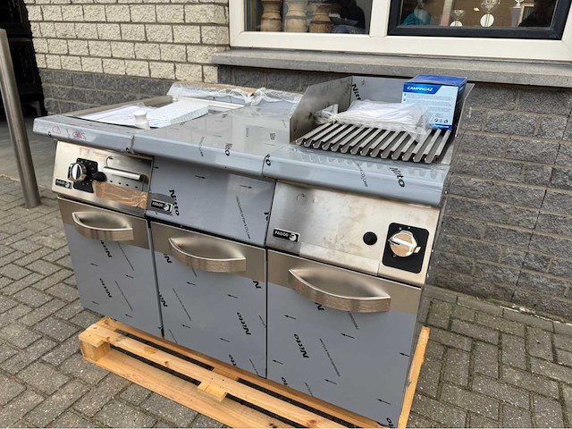Fagor ongebruikt - grill + bakplaat - bakkooklijn - afbeelding 1 van  6