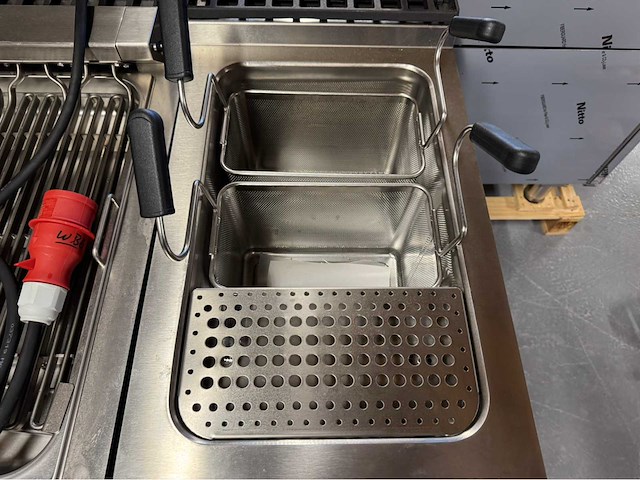 Fagor ongebruikt - grill + pasta koker + nutraal - bakkooklijn - afbeelding 5 van  6