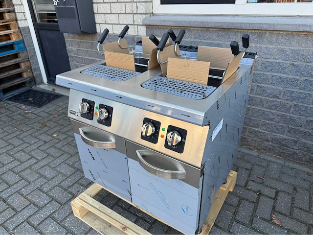 Fagor ongebruikt - pasta koker - bakkooklijn - afbeelding 1 van  5