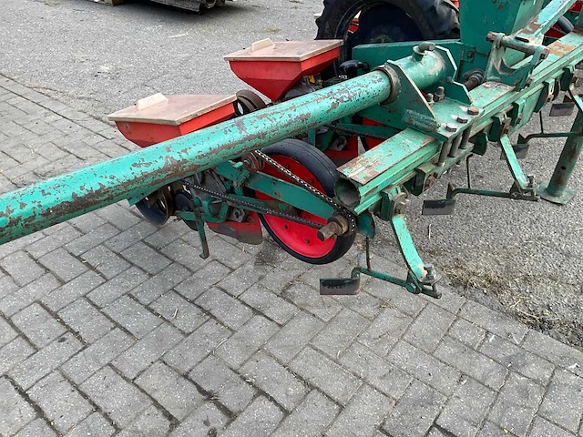 Fahse & co monozentra “s” precisiezaaimachine - afbeelding 4 van  17