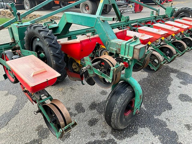 Fahse & co monozentra “s” precisiezaaimachine - afbeelding 15 van  17