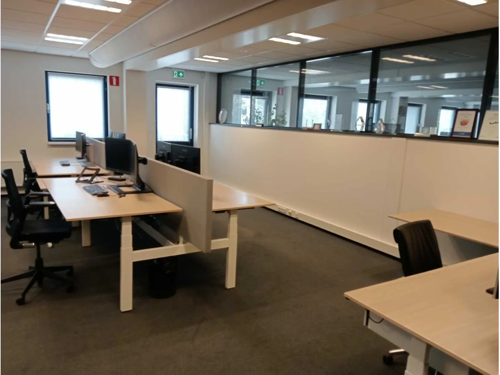 Faillissement byldis prefab b.v. - producent van modulaire gebouwen - kantoorinventaris
