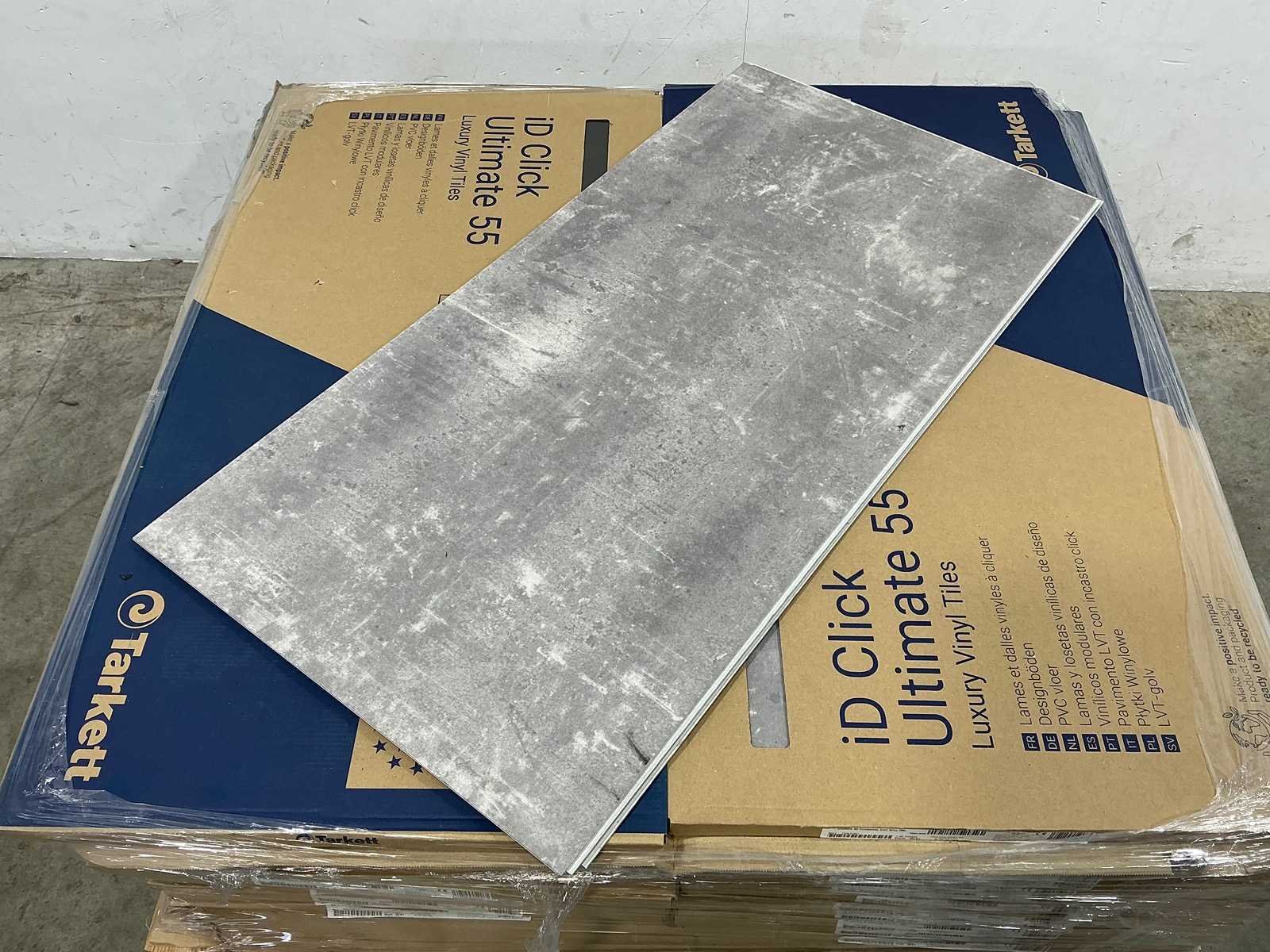 Faillissement carpetright magazijnvoorraad pvc/laminaat en diverse