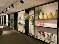 Faillissement meubelwinkel van roon living