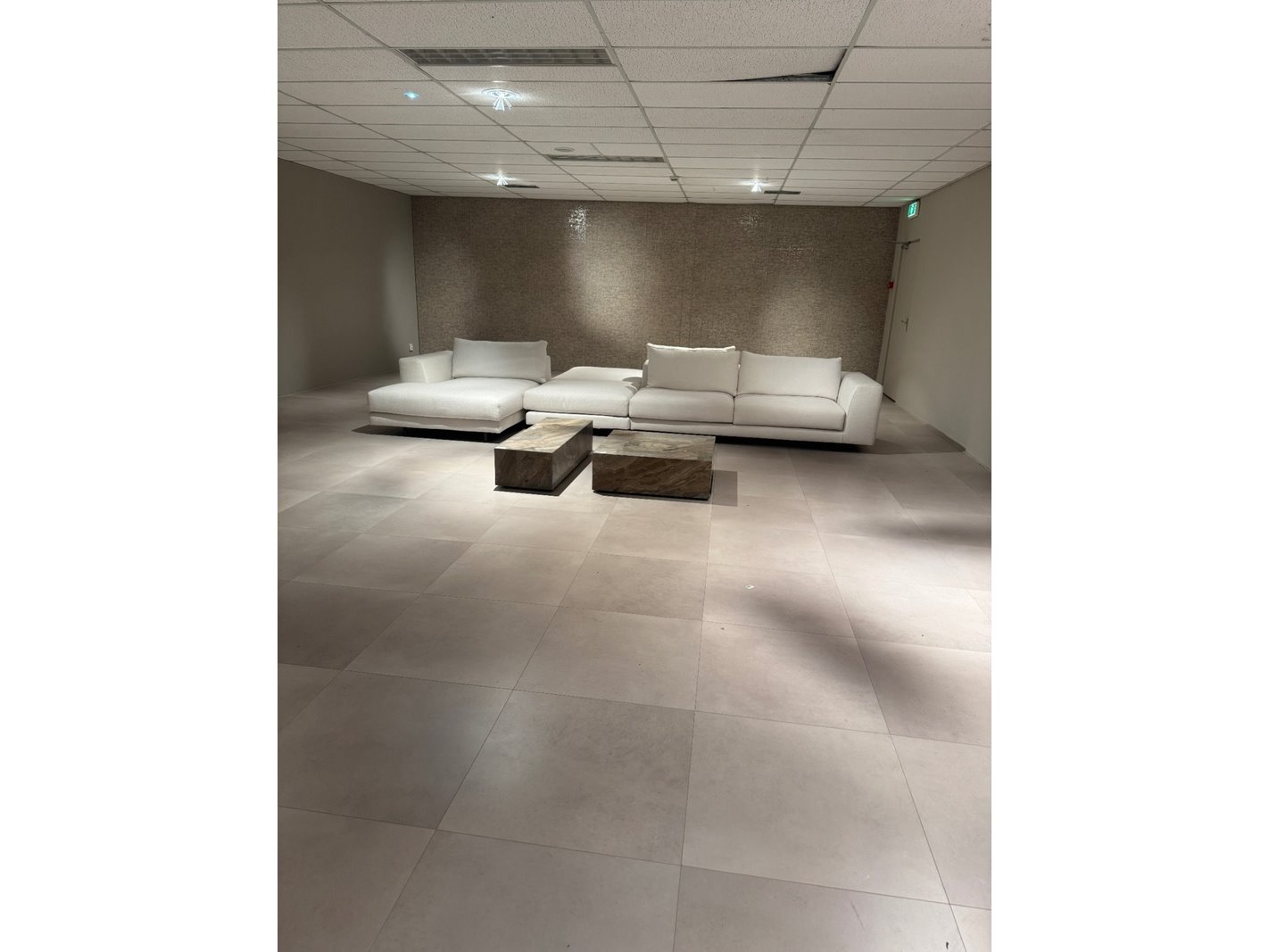 Faillissement van: edge living b.v.
