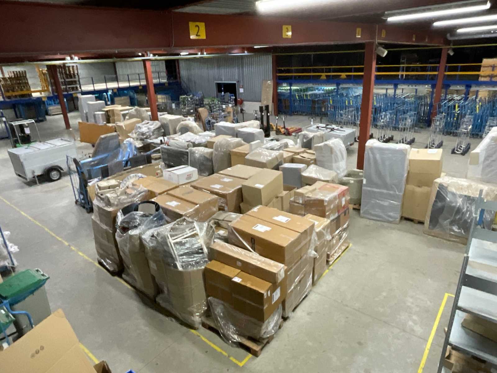 Faillissement v.s.w. expeditie b.v | rollend materieel en kantoren