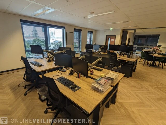 Faillissementveiling: nova holding b.v.