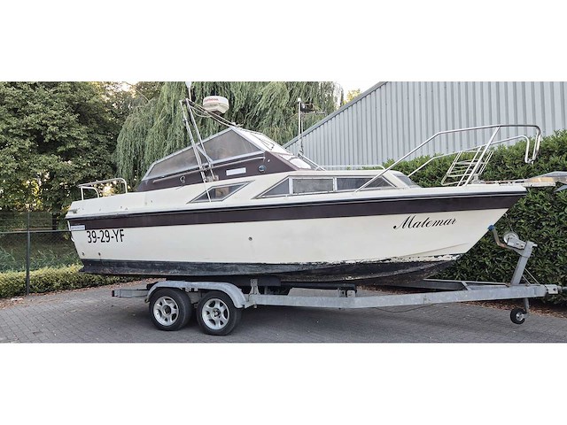 Fairline - 1980 - weekender 24 - motorjacht - afbeelding 1 van  15