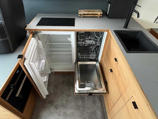 Fairline - 1996 - squadrant 59 - motorjacht - afbeelding 14 van  20