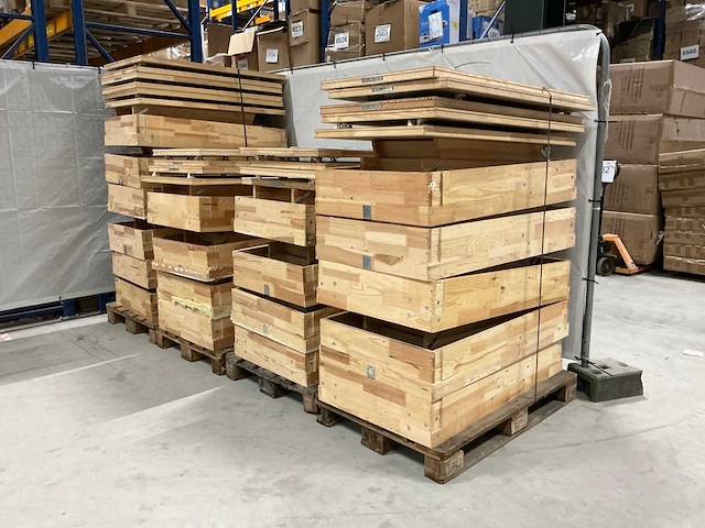 Fakro 70x120 vlizo trappen (19x) - afbeelding 1 van  9