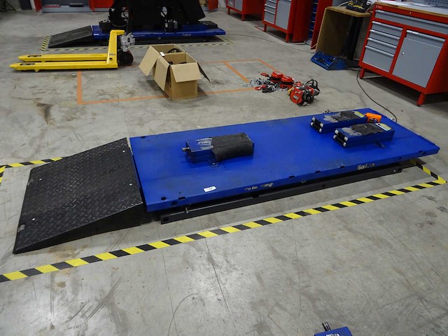 Falco - 2020 - mlp100ke - hydraulische schaarheftafel - afbeelding 1 van  5