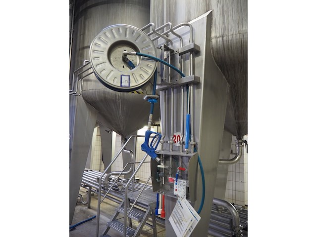 Falcom - afbeelding 1 van  6