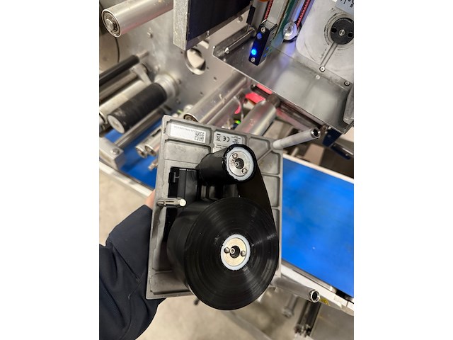 Falcon - afbeelding 7 van  10