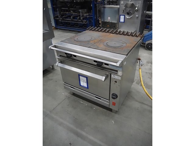 Falcon - afbeelding 1 van  9