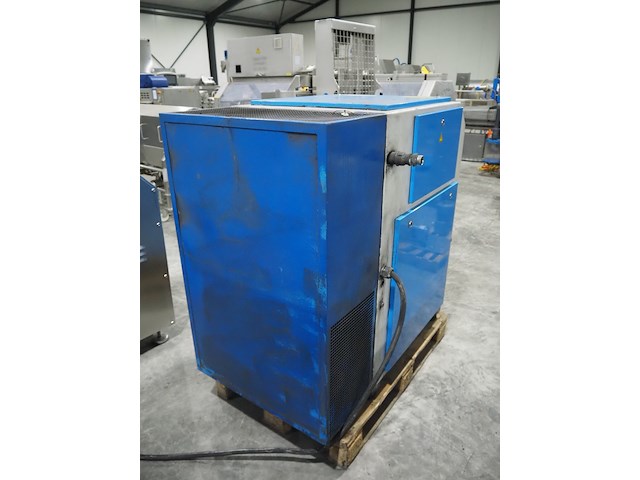 Falcon - afbeelding 4 van  8