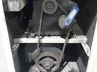 Falcon - afbeelding 6 van  8