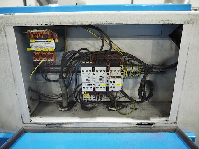 Falcon - afbeelding 7 van  8