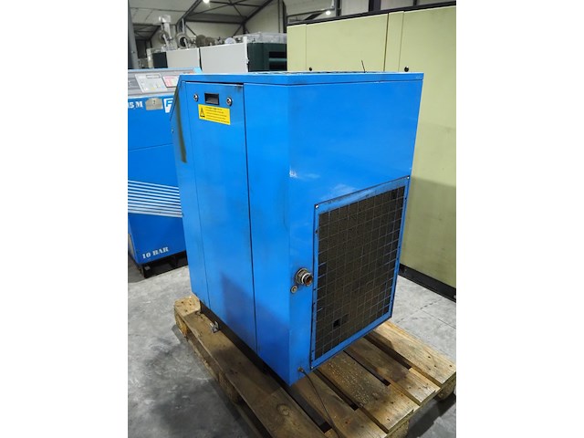 Falcon - afbeelding 4 van  7