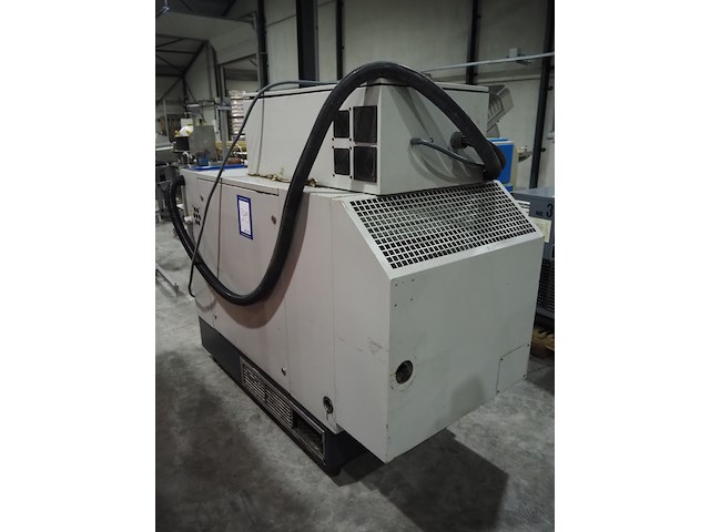 Falcon - afbeelding 2 van  8