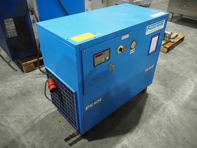 Falcon - afbeelding 3 van  10