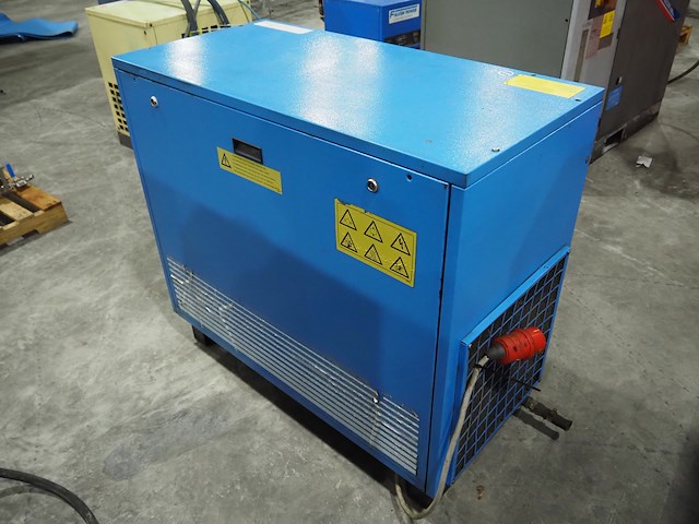 Falcon - afbeelding 4 van  10